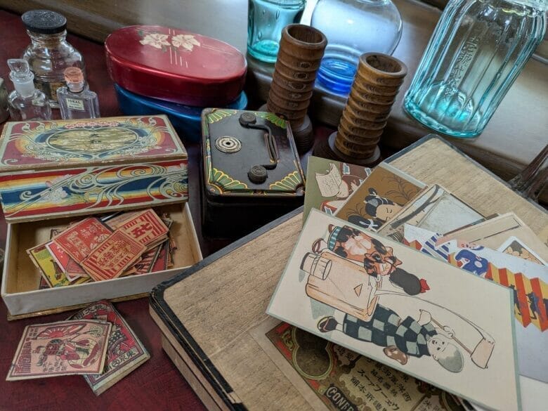 戦前のガラス瓶と紙ラベル類（栃木県足利市の買取品）